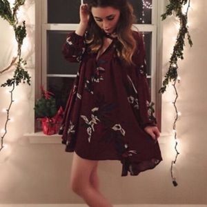 Free people dress small - perfect for the holidays!!🌲